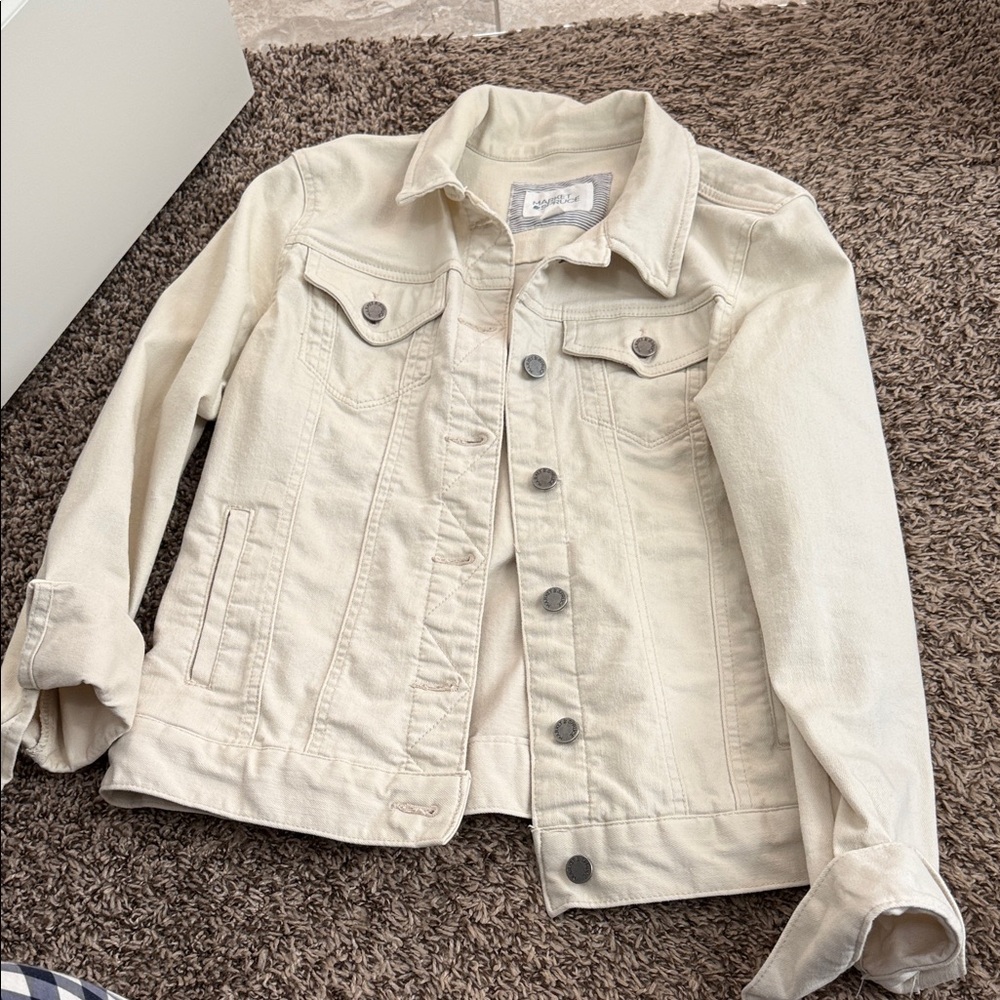 Market & Spruce Beige Outerwear